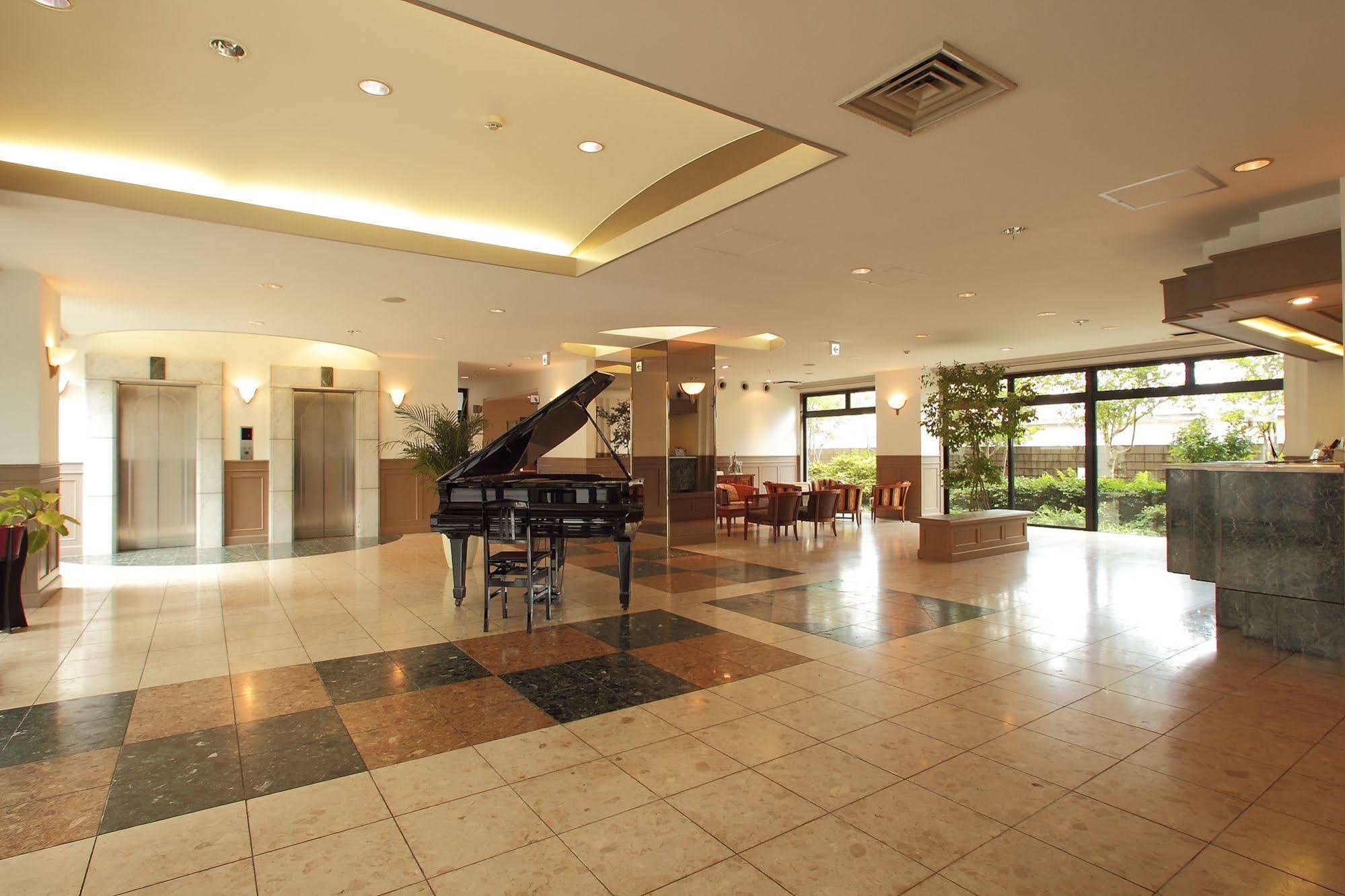 Hotel Kinsuien Saiki Bagian luar foto